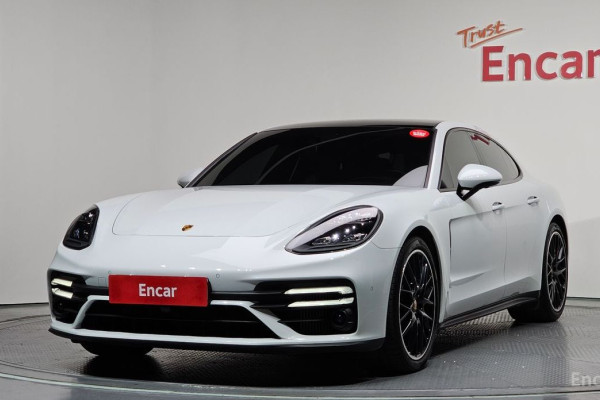 2021 Porsche Panamera с пробегом 69 337 км