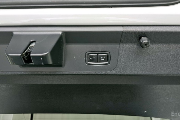 2021 Porsche Panamera с пробегом 69 337 км