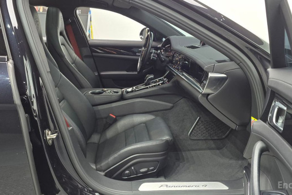 2022 Porsche Panamera с пробегом 60 628 км