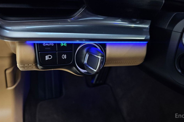 2022 Porsche Panamera с пробегом 19 710 км