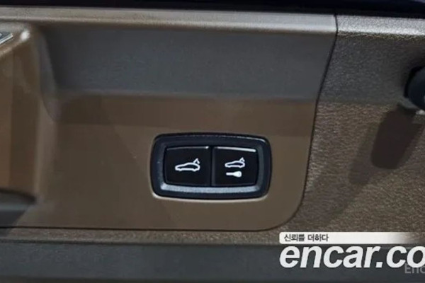 2022 Porsche Panamera с пробегом 19 710 км