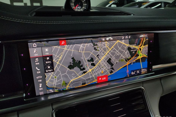 2021 Porsche Panamera с пробегом 48 208 км