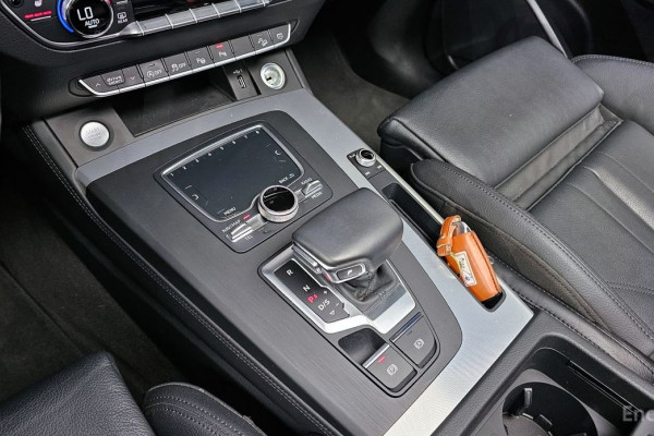 2020 Audi Q5 с пробегом 119 647 км