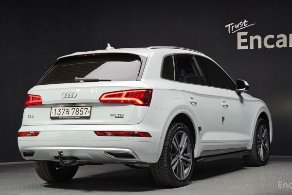2020 Audi Q5 с пробегом 63 003 км