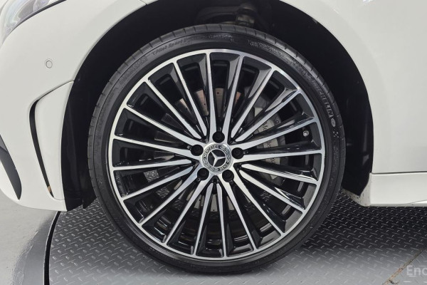 2023 Mercedes-Benz CLS с пробегом 27 599 км