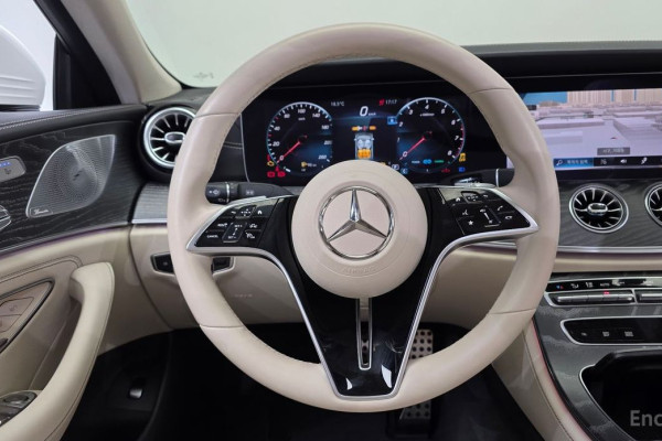 2023 Mercedes-Benz CLS с пробегом 27 599 км