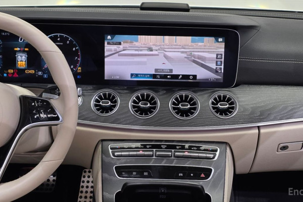 2023 Mercedes-Benz CLS с пробегом 27 599 км