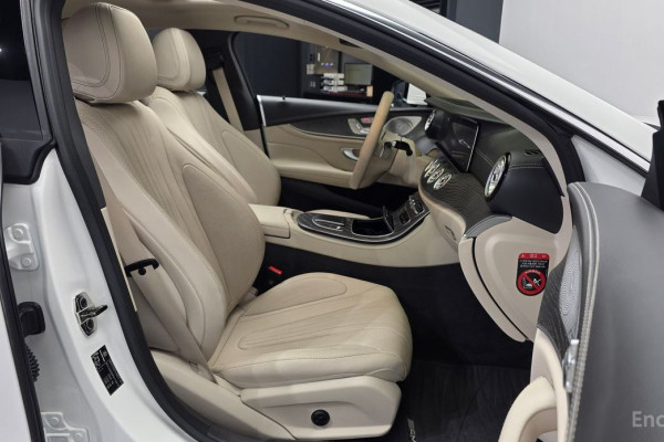 2023 Mercedes-Benz CLS с пробегом 27 599 км