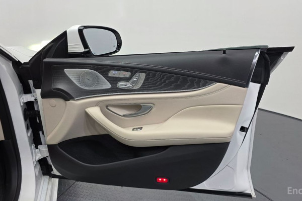 2023 Mercedes-Benz CLS с пробегом 27 599 км