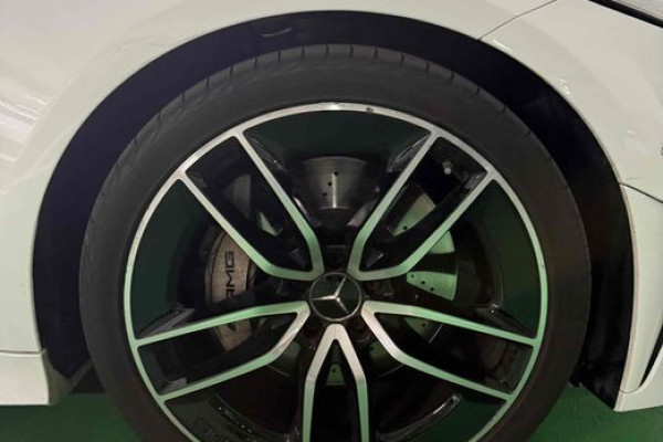 2022 Mercedes-Benz CLS с пробегом 24 600 км