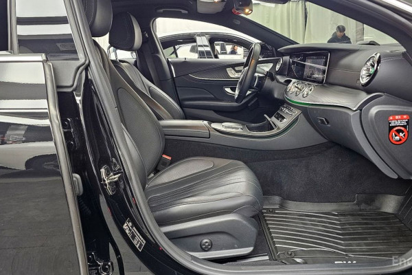 2022 Mercedes-Benz CLS с пробегом 51 265 км