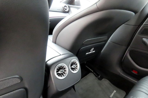 2022 Mercedes-Benz CLS с пробегом 74 029 км