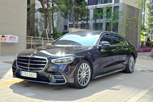 2022 Mercedes-Benz S-Класс с пробегом 19 000 км