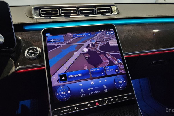 2023 Mercedes-Benz S-Класс с пробегом 40 796 км