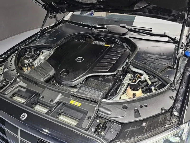 2022 Mercedes-Benz S-Класс с пробегом 135 709 км