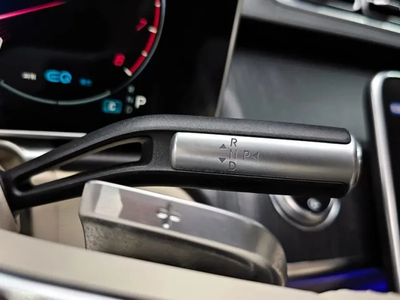 2022 Mercedes-Benz S-Класс с пробегом 135 709 км