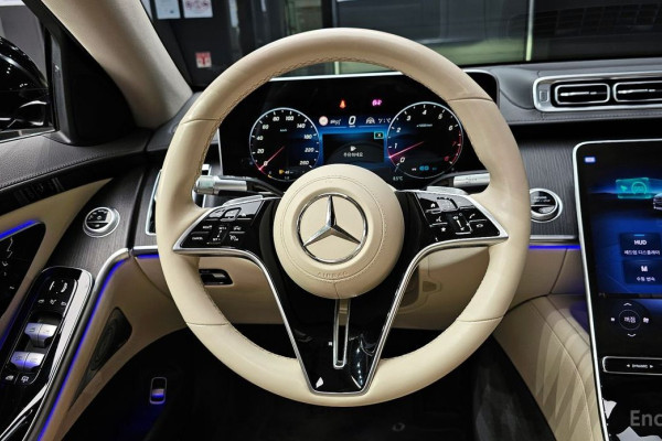 2022 Mercedes-Benz S-Класс с пробегом 135 709 км