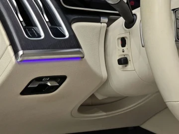 2022 Mercedes-Benz S-Класс с пробегом 135 709 км