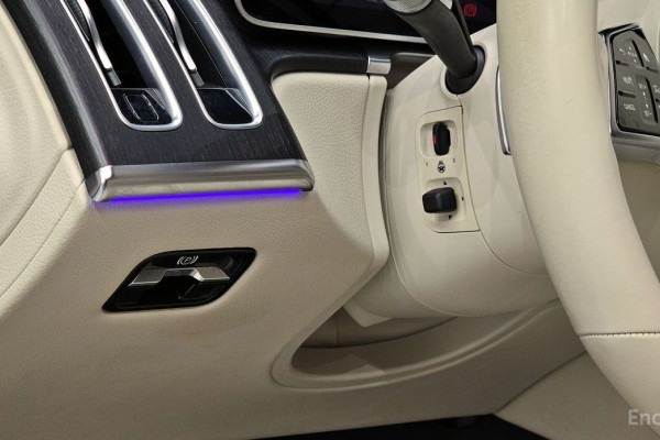 2022 Mercedes-Benz S-Класс с пробегом 135 709 км