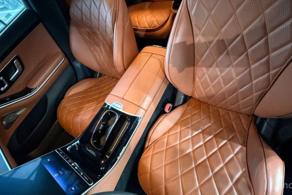 2023 Mercedes-Benz S-Класс с пробегом 72 463 км