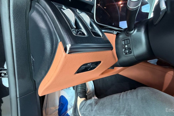 2023 Mercedes-Benz S-Класс с пробегом 72 463 км