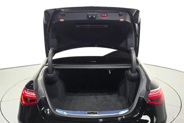 2023 Mercedes-Benz S-Класс с пробегом 119 114 км