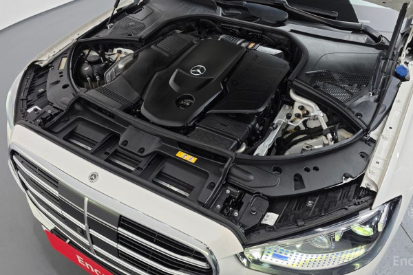 2022 Mercedes-Benz S-Класс с пробегом 47 871 км