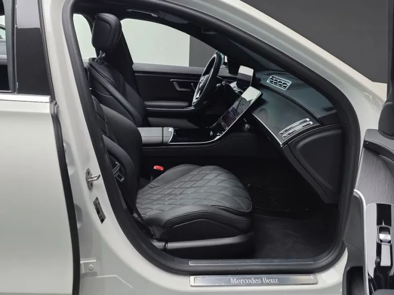 2023 Mercedes-Benz S-Класс с пробегом 18 384 км