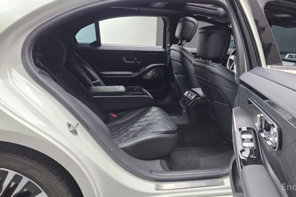 2023 Mercedes-Benz S-Класс с пробегом 18 384 км