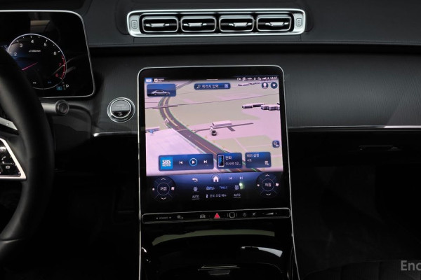 2023 Mercedes-Benz S-Класс с пробегом 18 384 км