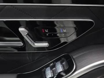 2023 Mercedes-Benz S-Класс с пробегом 18 384 км