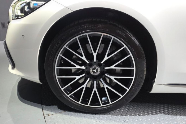 2023 Mercedes-Benz S-Класс с пробегом 40 068 км