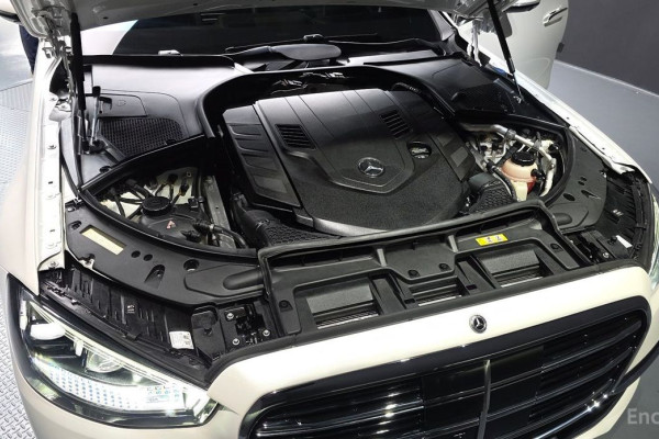 2023 Mercedes-Benz S-Класс с пробегом 40 068 км