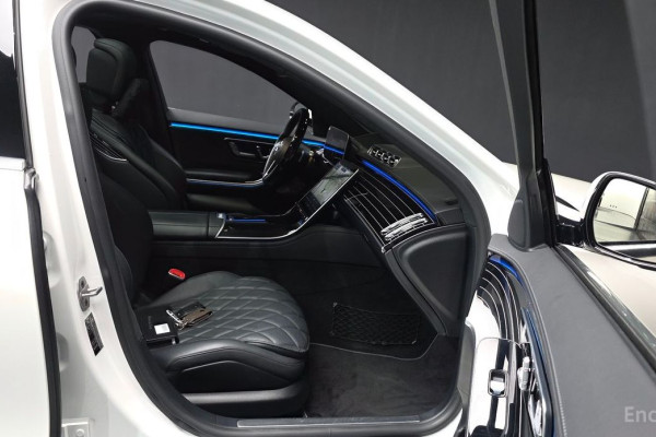 2023 Mercedes-Benz S-Класс с пробегом 40 068 км