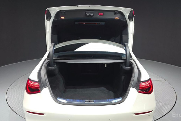 2023 Mercedes-Benz S-Класс с пробегом 40 068 км