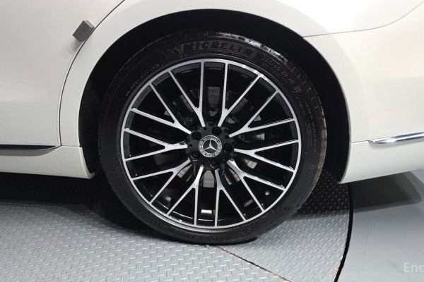 2023 Mercedes-Benz S-Класс с пробегом 40 068 км