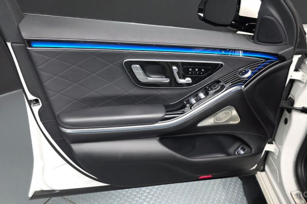 2023 Mercedes-Benz S-Класс с пробегом 40 068 км