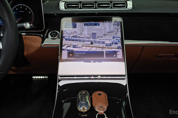 2022 Mercedes-Benz S-Класс с пробегом 81 440 км