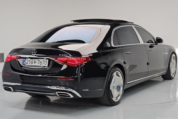 2023 Mercedes-Benz S-Класс с пробегом 70 352 км