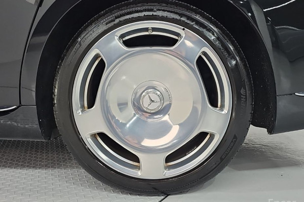 2023 Mercedes-Benz S-Класс с пробегом 70 352 км