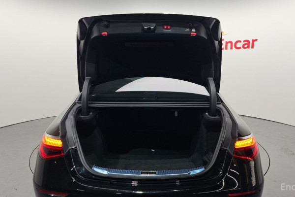 2023 Mercedes-Benz S-Класс с пробегом 41 453 км