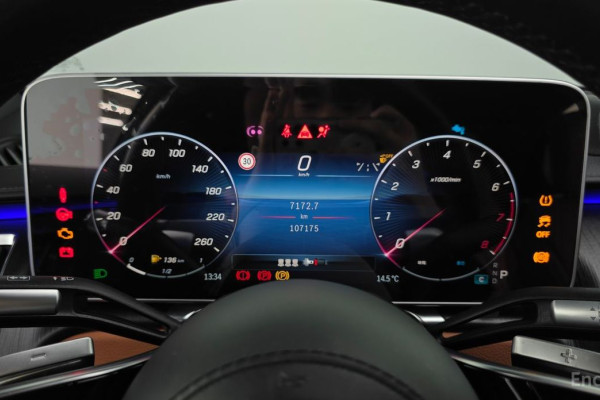 2022 Mercedes-Benz S-Класс с пробегом 107 175 км