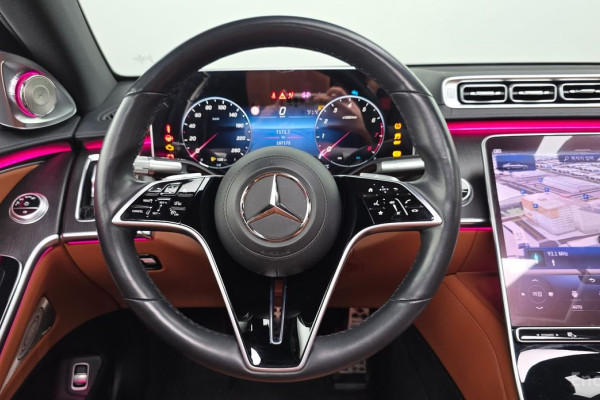 2022 Mercedes-Benz S-Класс с пробегом 107 175 км