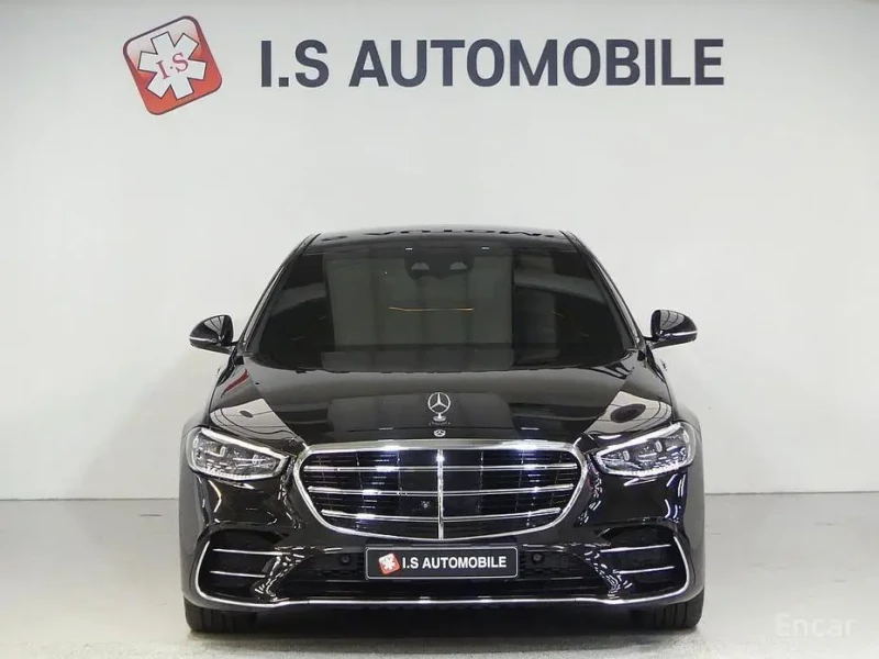 2022 Mercedes-Benz S-Класс с пробегом 31 400 км