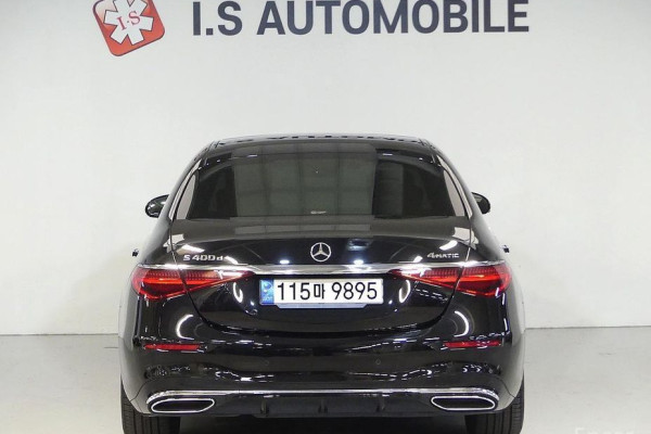 2022 Mercedes-Benz S-Класс с пробегом 31 400 км