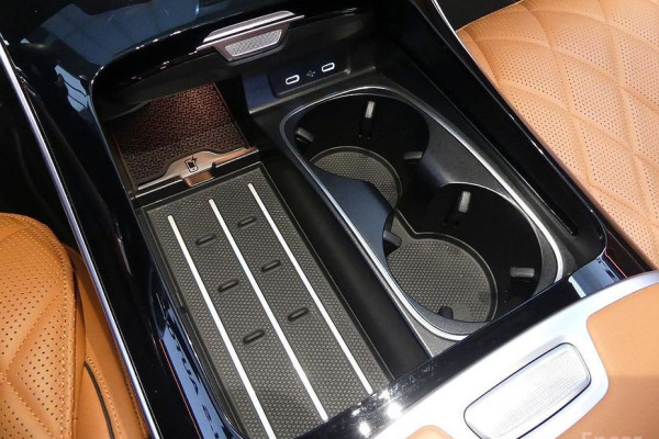 2022 Mercedes-Benz S-Класс с пробегом 31 400 км