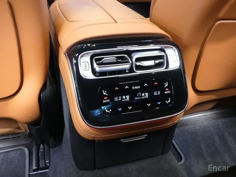 2022 Mercedes-Benz S-Класс с пробегом 31 400 км