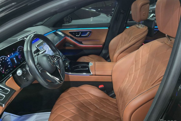 2023 Mercedes-Benz S-Класс с пробегом 49 135 км