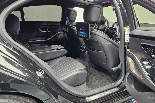 2022 Mercedes-Benz S-Класс с пробегом 50 976 км