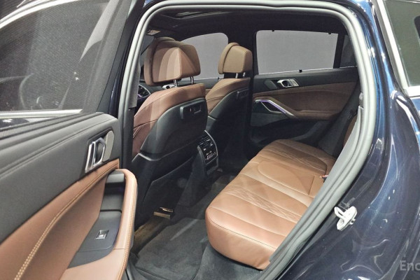 2022 BMW X6 с пробегом 30 162 км